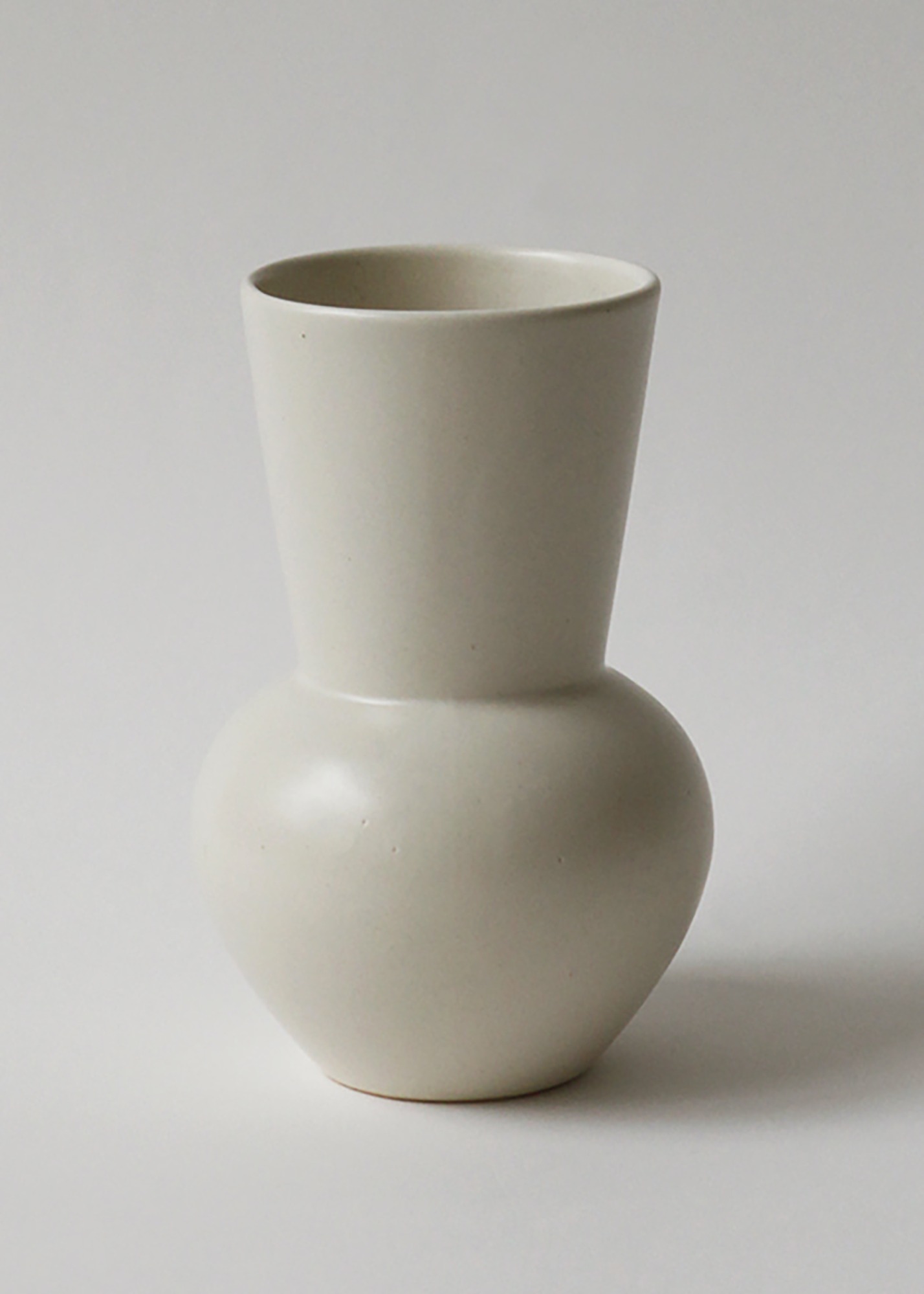 Plain Vase Fog Small