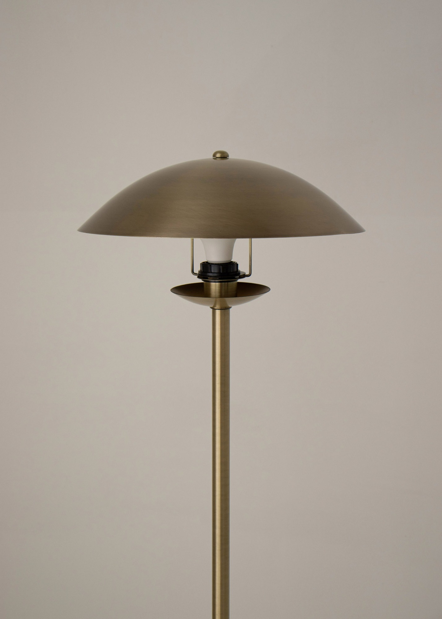 Dome Floor Lamp Brass / Chrome (2 colors)