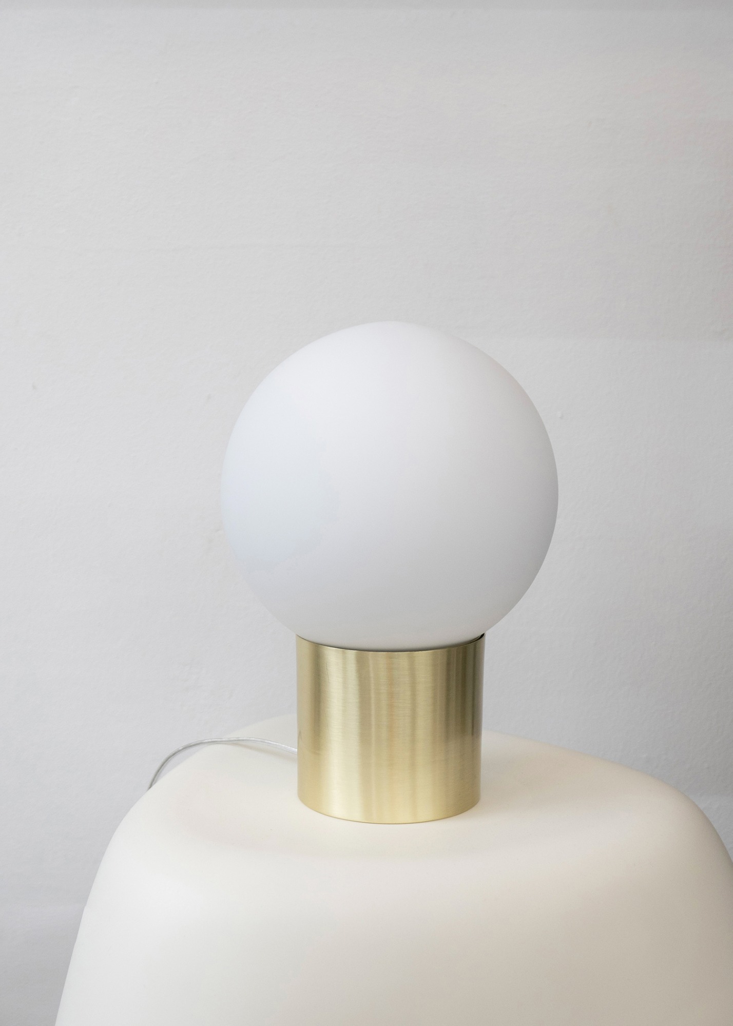 Moon Cloudy Table Lamp Brass