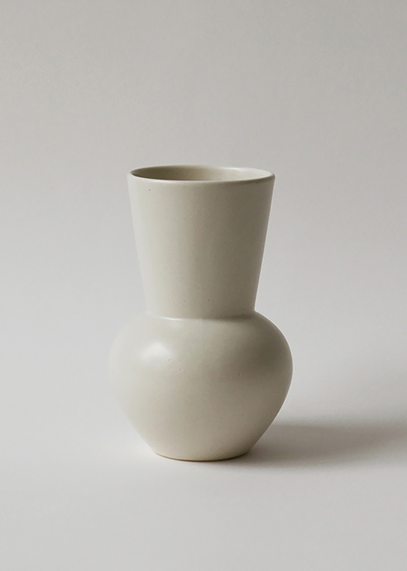 Plain Vase Fog Small