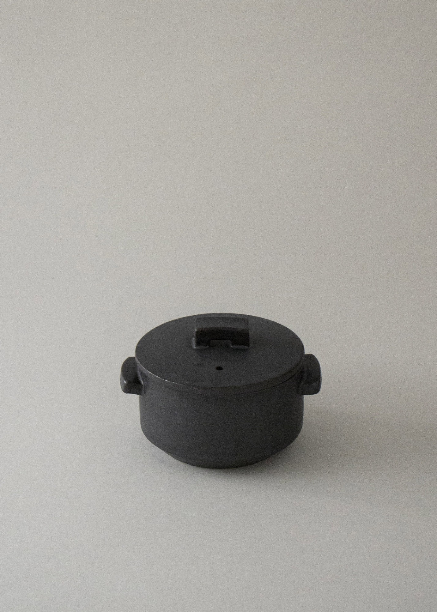 Black Ceramics Pot